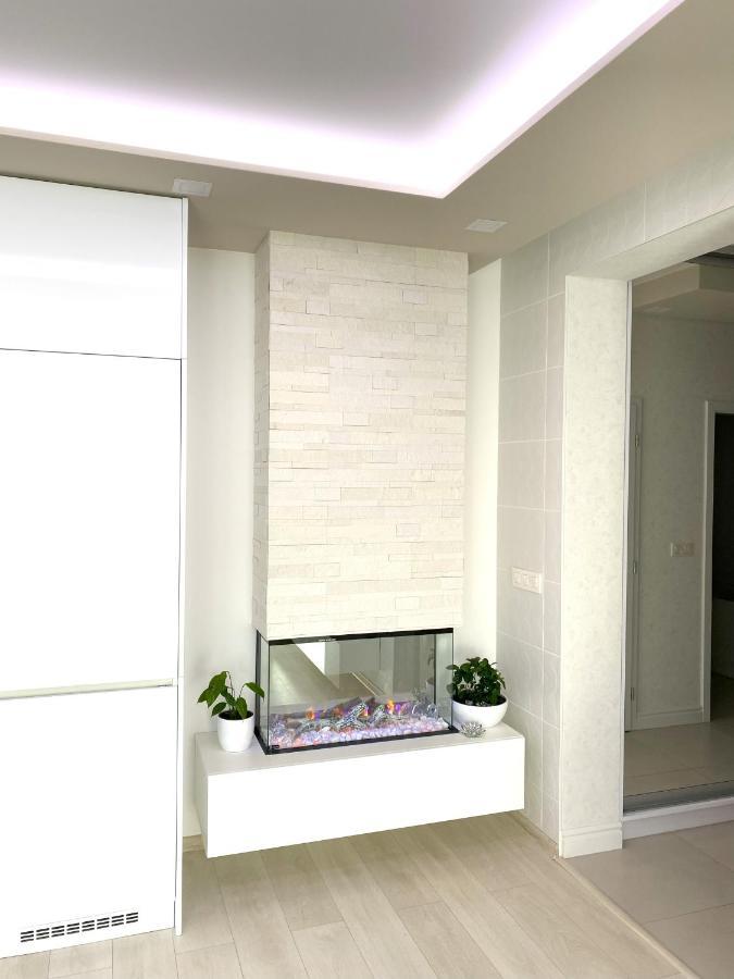 Die Eleganz - Apartment Near The City Center With Free Parking Bratislava Ngoại thất bức ảnh